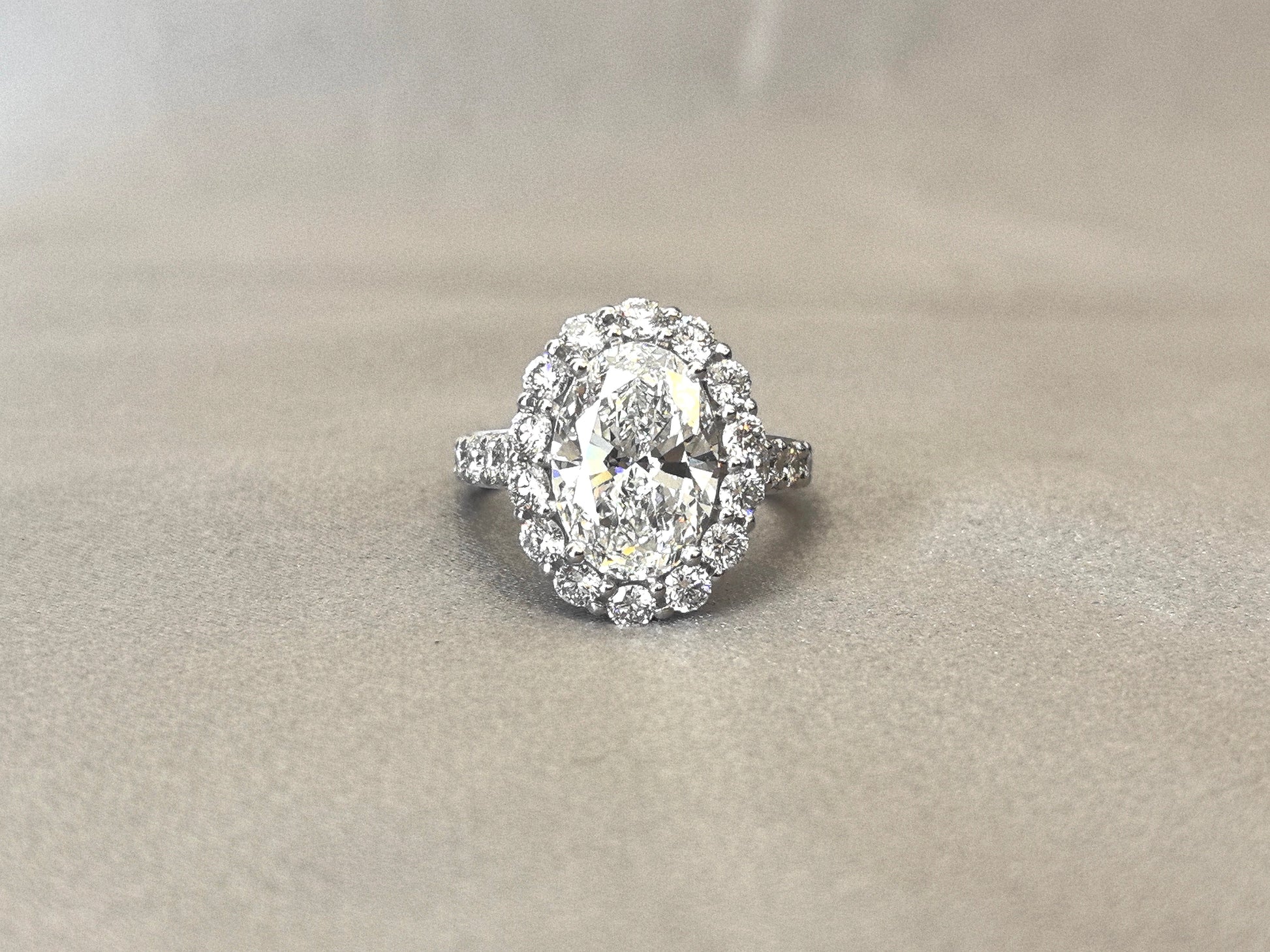 Iconic Oval Halo Ring - Half-Eternity Band - Maximum Brilliance