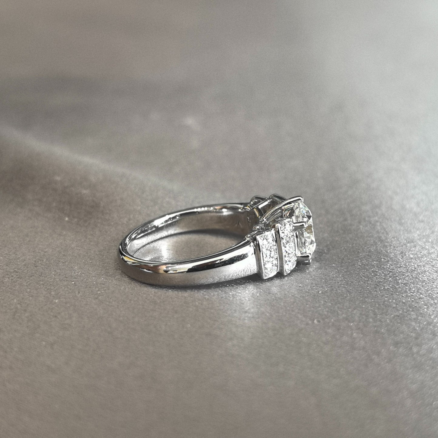 Round Brilliant Solitaire Ring - Wide Split Shank - Six-Prong