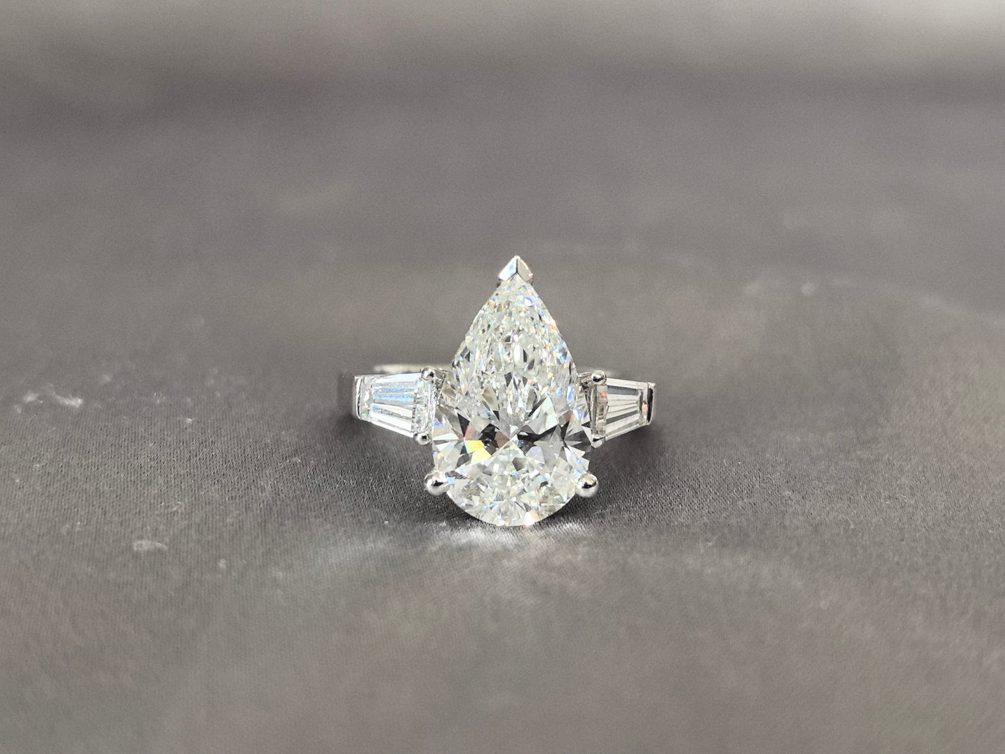 Pear-Center Trilogy Ring - Baguette Sidestones - Organic Geometry