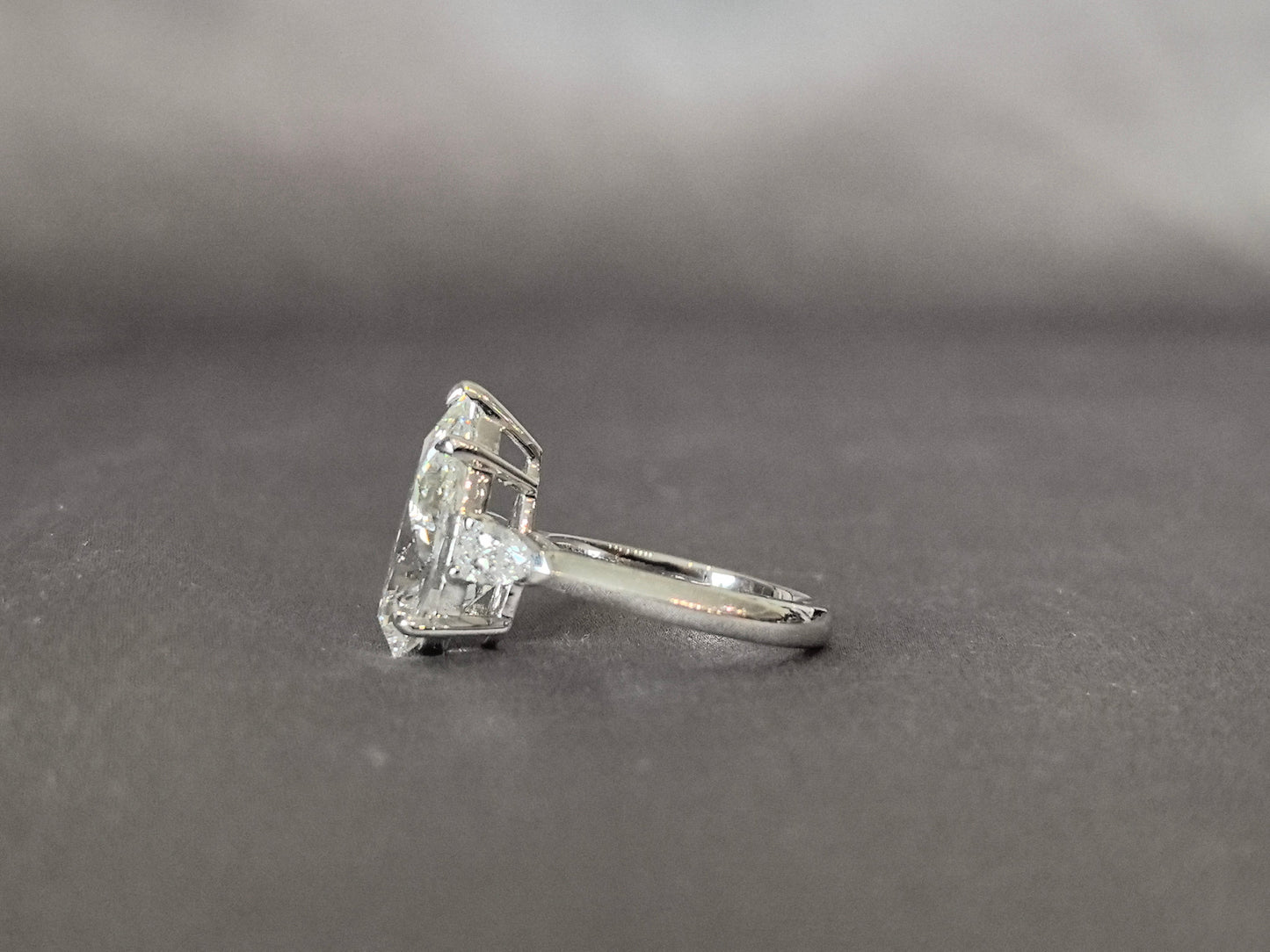 Pear-Center Trilogy Ring - Pear Sidestones - Fluid Harmony