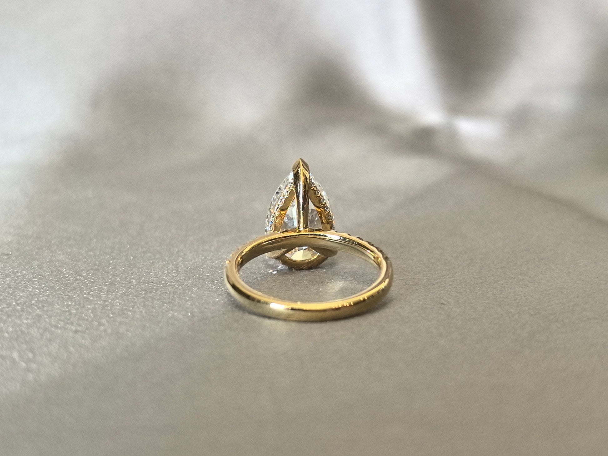 Pear-Shaped Minimalist Pavé Ring - Half Eternity Design - Elegant Teardrop Silhouette