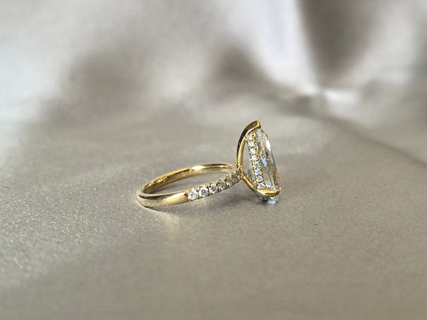 Pear-Shaped Minimalist Pavé Ring - Half Eternity Design - Elegant Teardrop Silhouette