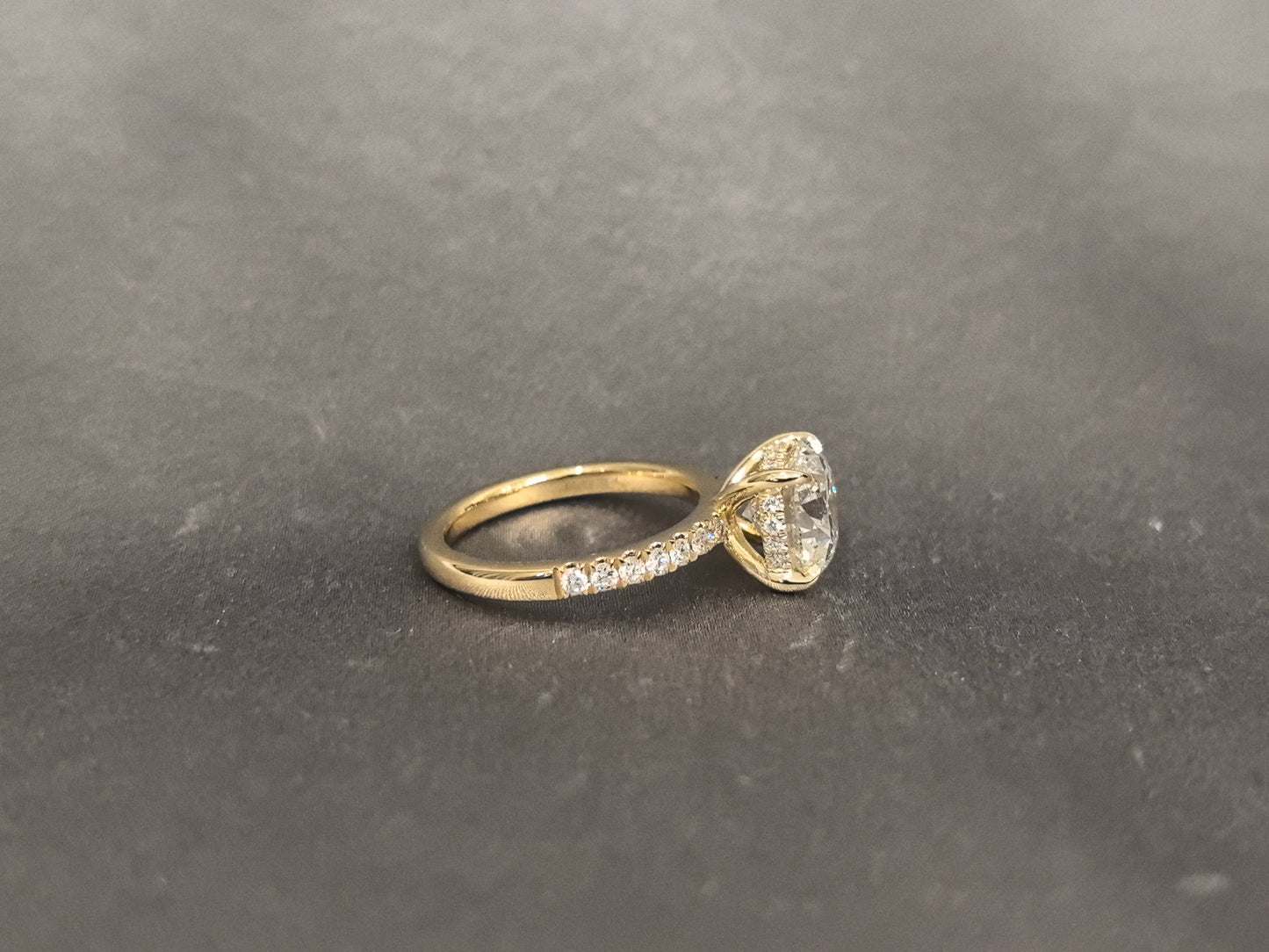 Round Solitaire Ring - Half Eternity - 4-Prong Setting