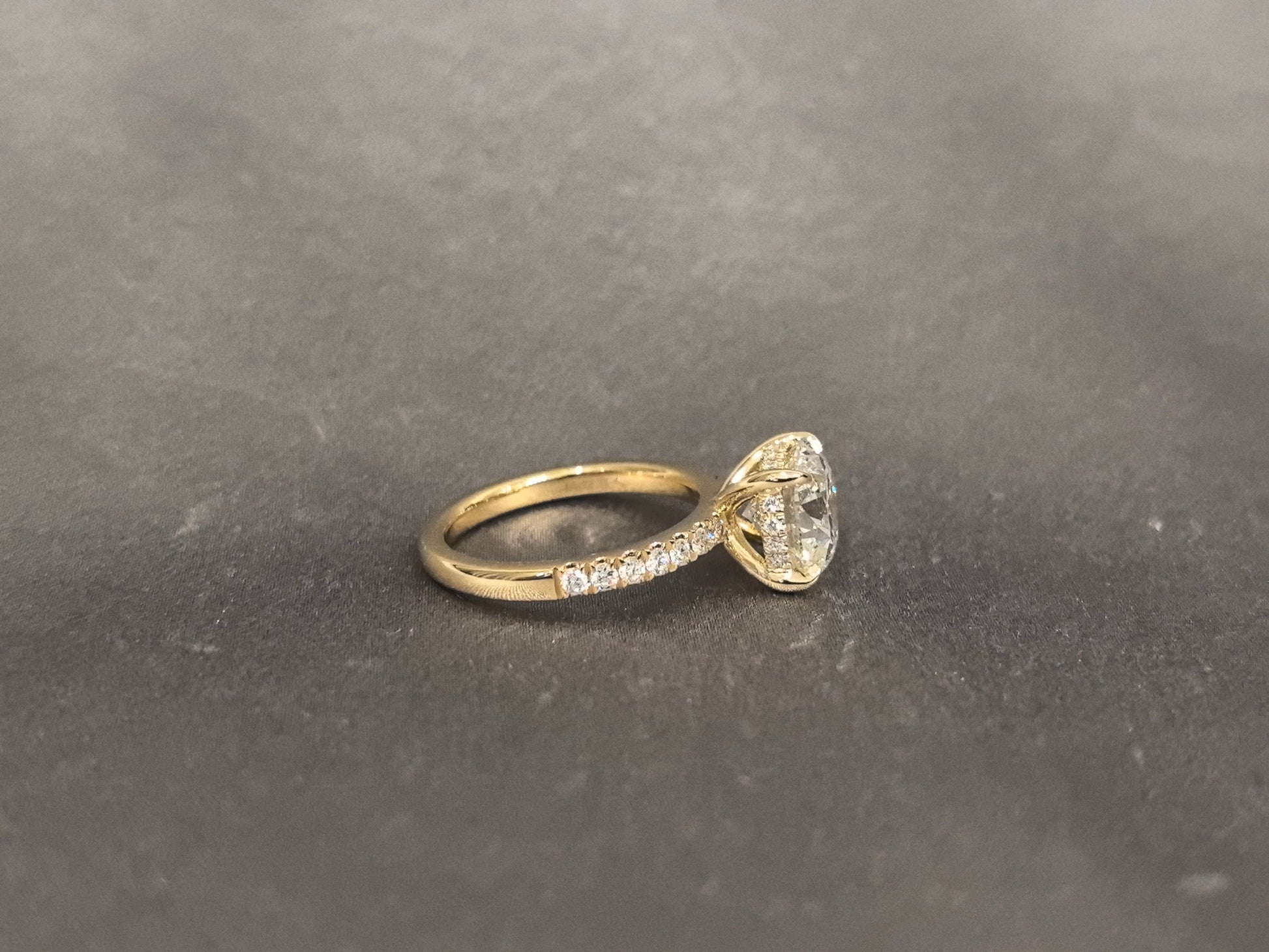 Round Solitaire Ring - Half Eternity - 4-Prong Setting
