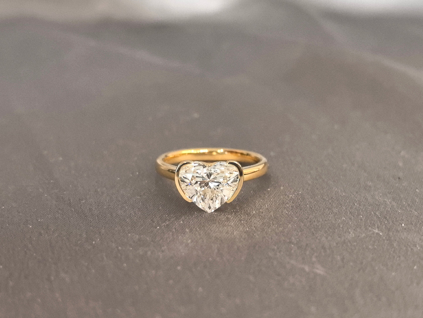 Heart Shaped Lab Grown Diamond Solitaire Ring - Plain Band - 14K Gold