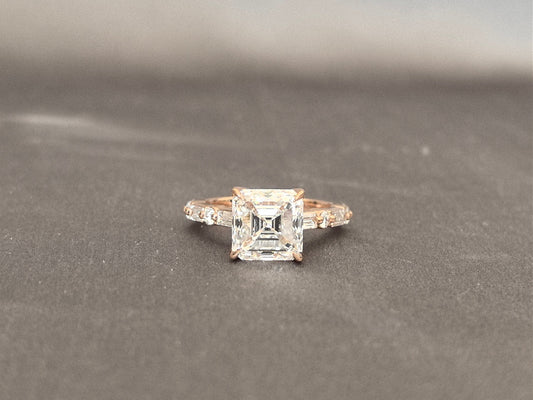 Ashoka Cut Lab Diamond Half Paved Ring - Mixed Cuts - 18K Gold