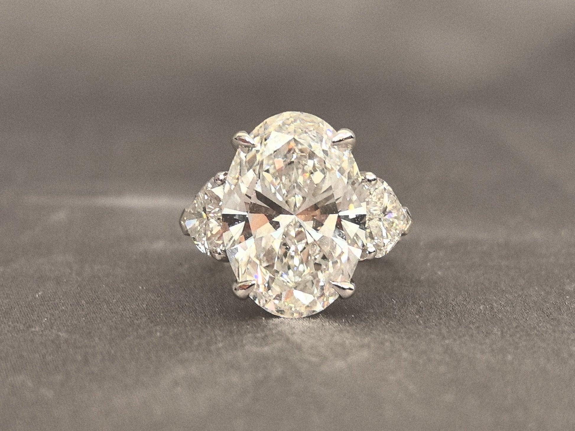 Oval Lab-Grown Diamond Ring - Four-Prong - Twin Heart Diamonds & Half Halo
