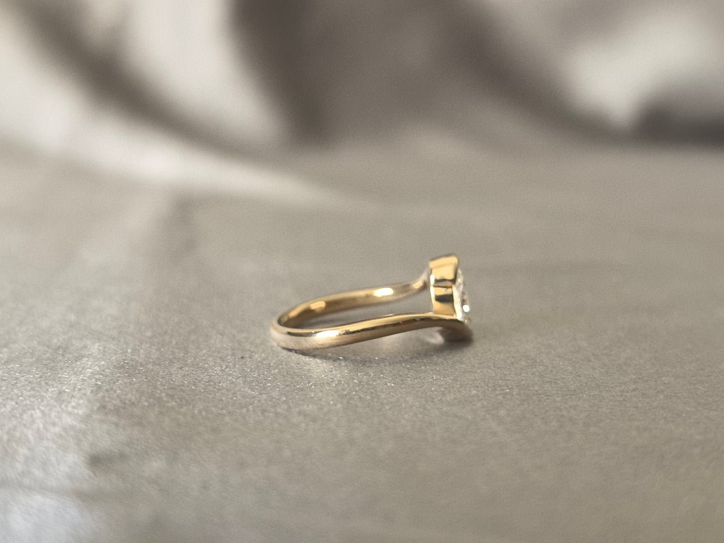 Oval Lab-Grown Diamond Ring - Minimalist Wrap Shank - East-West Tension Style