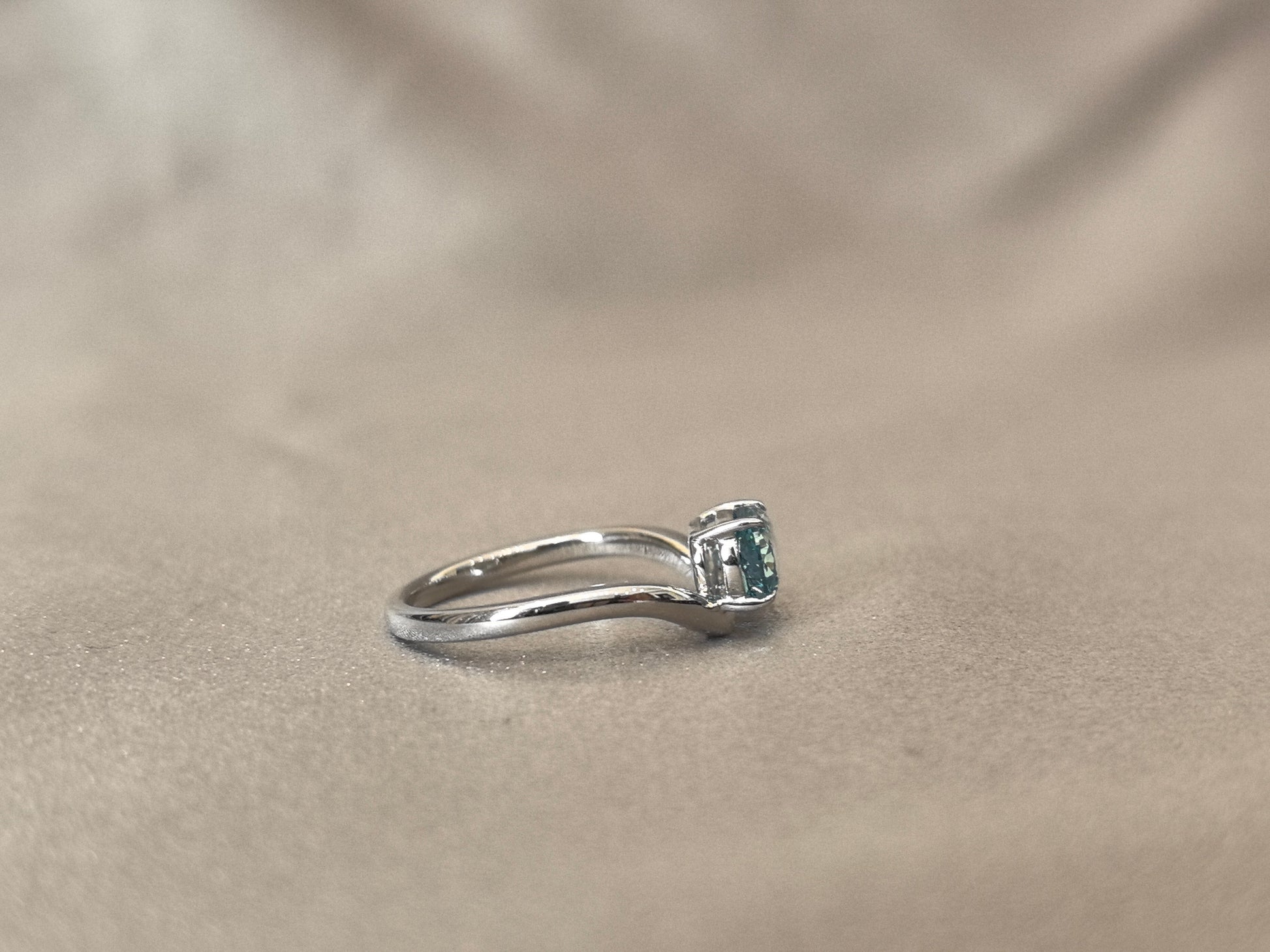 Blue Pear-Shaped Solitaire Lab Diamond Ring in 14K Gold pinky ring