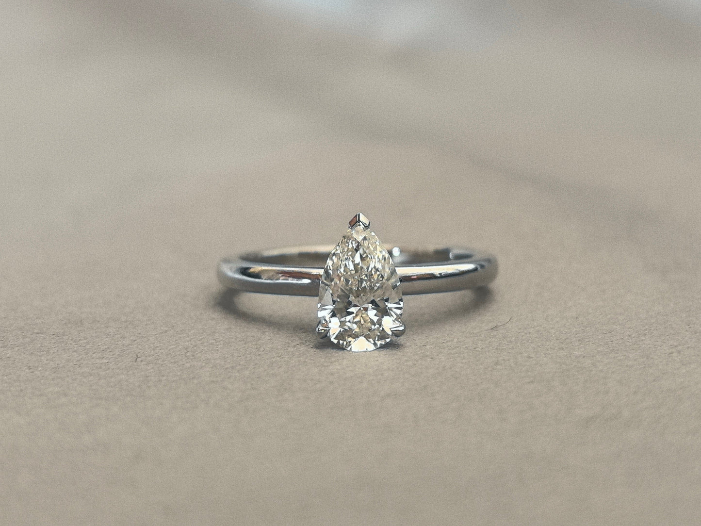 Pear-Shaped Lab-Grown Diamond Ring - Minimalist Design - 14K Gold