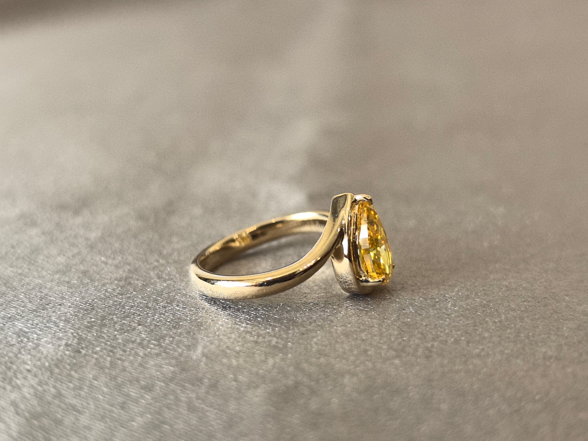 0.88 Carat Yellow Pear-Shaped Lab-Grown Diamond Pinky Ring