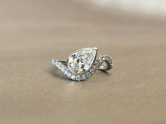 14K Gold Polished Ring - Horizontal pear Diamond - Modern Solitaire Ring