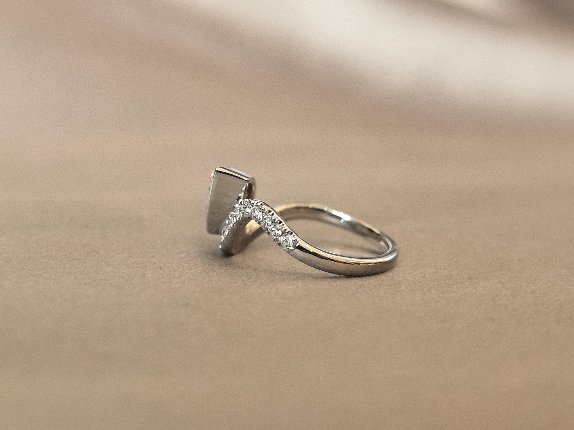 14K Gold Polished Ring - Horizontal pear Diamond - Modern Solitaire Ring