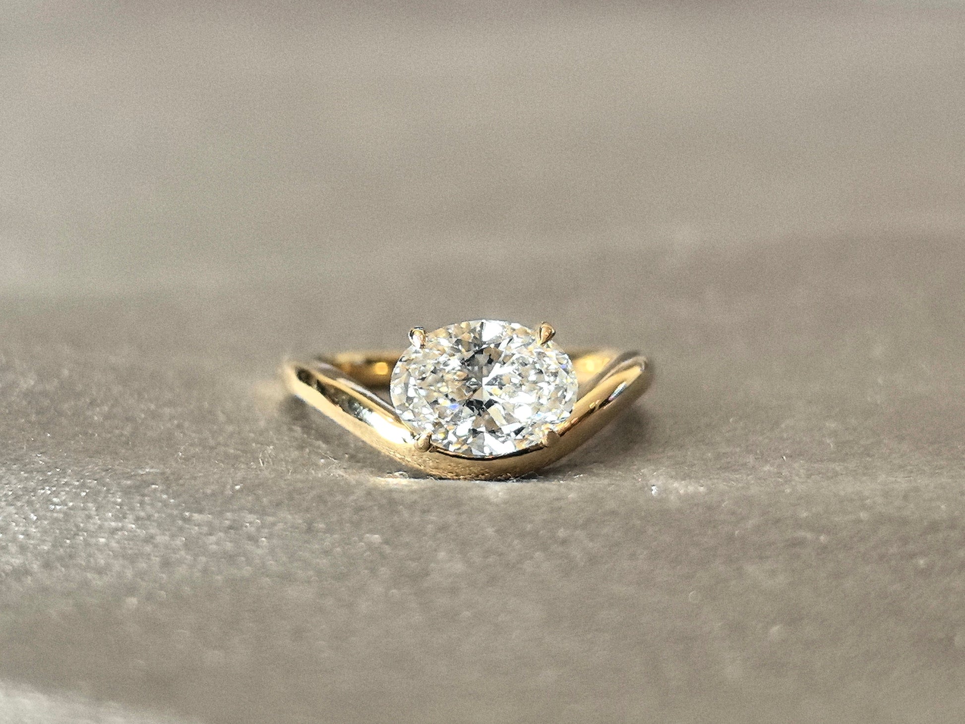 East-West Oval Cut Lab Diamond Pinky Ring - Twisted Band - Modern Asymmetry