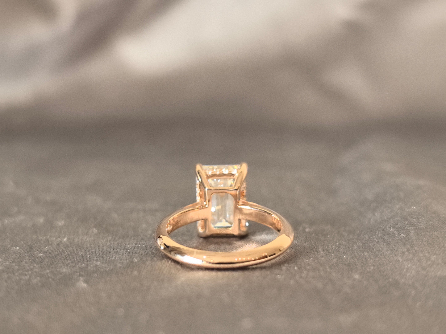 Emerald Cut Lab-Grown Diamond Ring - Single Stone Setting - Blade Design