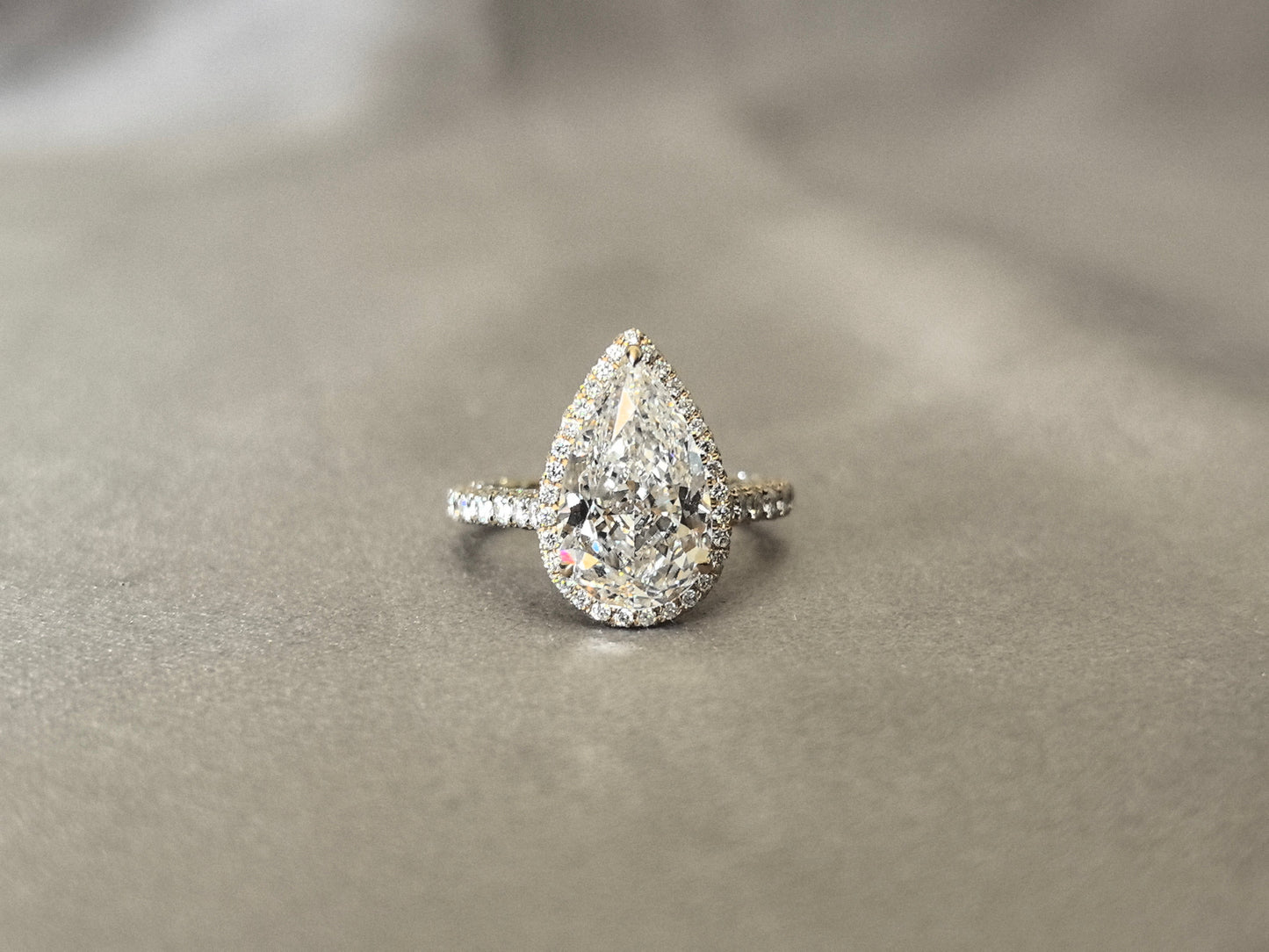 4 Carat Pear-Shaped Lab Diamond Ring - 14K Yellow Gold - 2mm Band Width