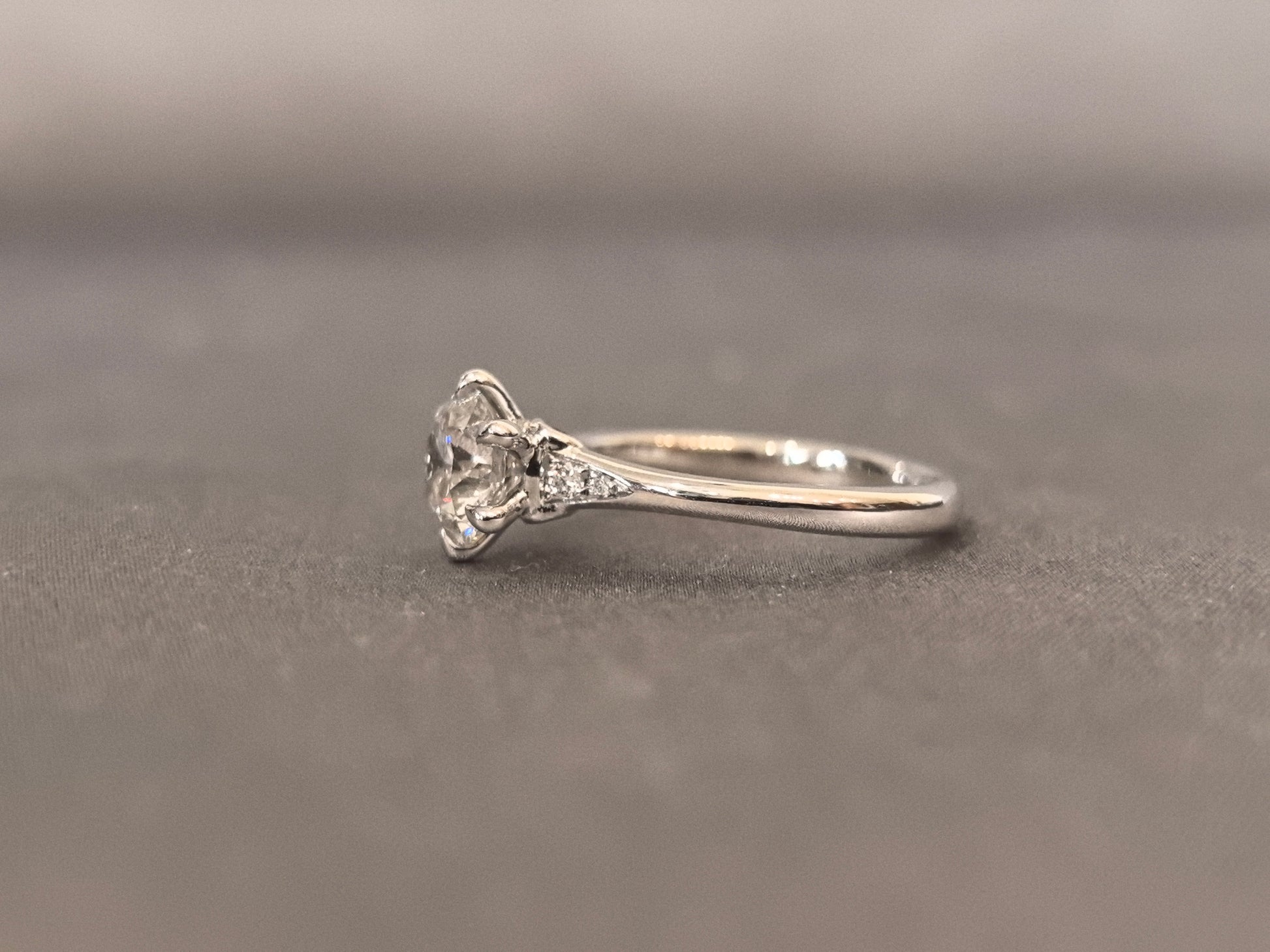 Round Brilliant Cut Diamond Ring - Effortlessly Elegant Solitaire - 6-Prong Solitaire with Accent Diamonds