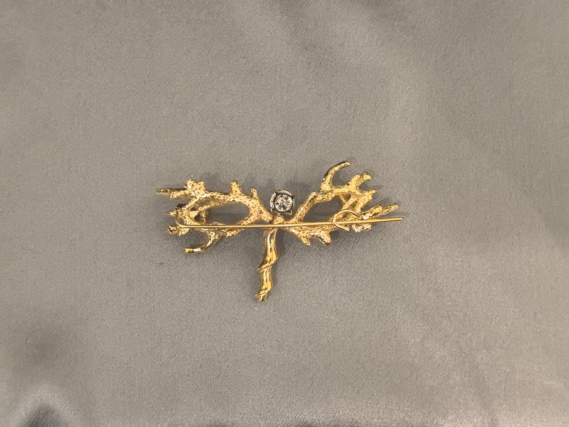 Twig & Branch Lab Diamond Brooch - Solid Yellow Gold Setting - Organic Twig & Branch Textured Design