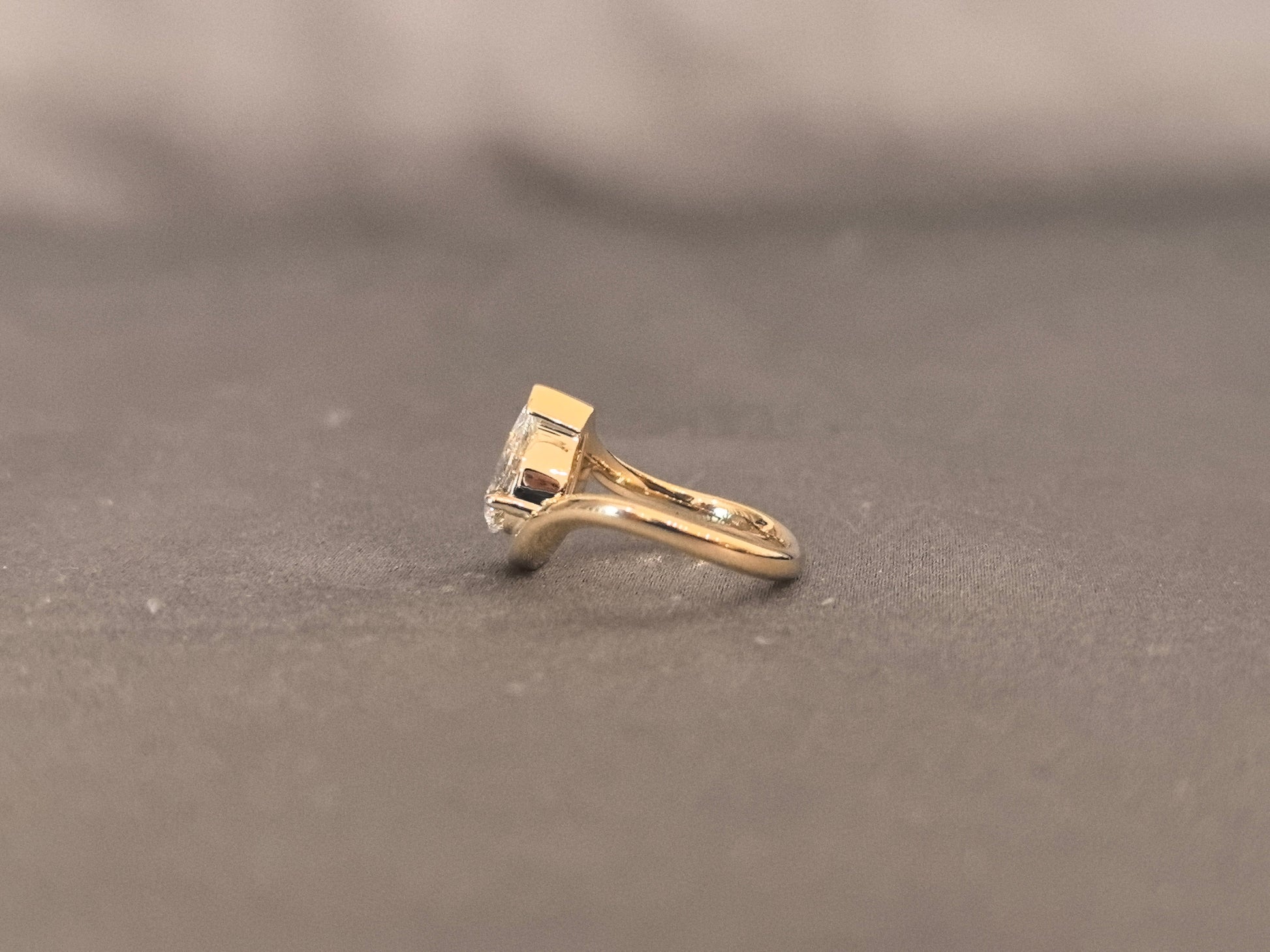 Pear Shape Diamond Ring - Bezel Setting - Curved Shank