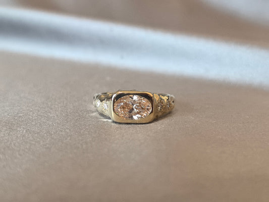 Oval-cut lab diamond signet ring - Bezel Set - Brown diamond