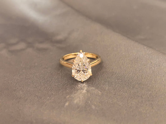 Minimalist Pear-Cut Solitaire Ring - Polished High-Shine Smooth Band - Durable, Comfort-Fit Construction