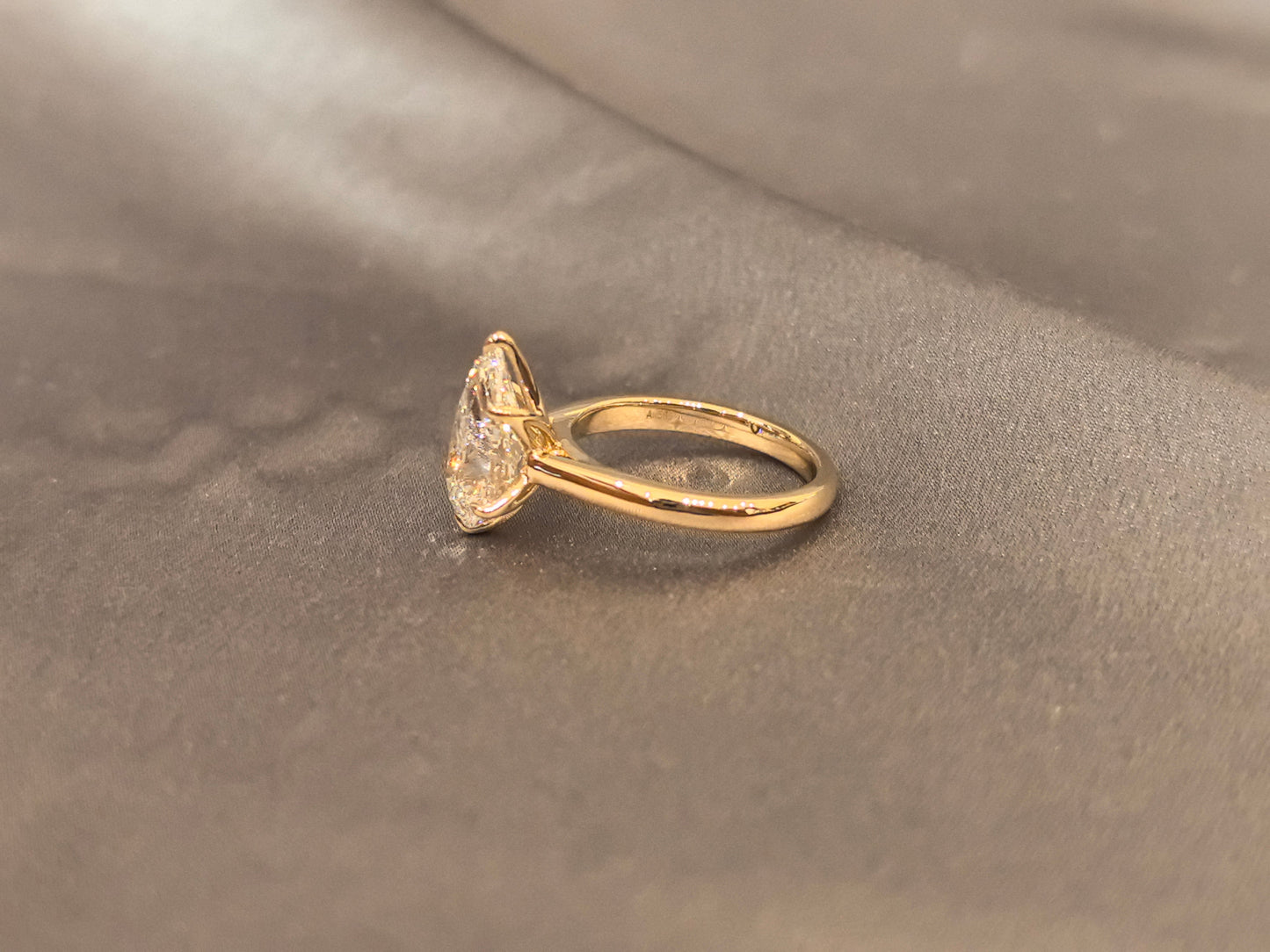 Minimalist Pear-Cut Solitaire Ring - Polished High-Shine Smooth Band - Durable, Comfort-Fit Construction