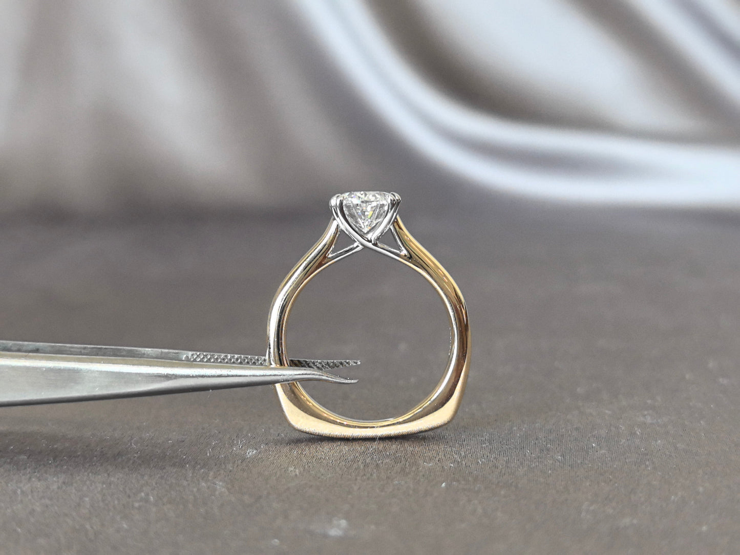 Oval-Cut Lab-Grown Diamond Two-Tone Solitaire Ring - Six-Prong-Set - Two-Tone Crisscross Basket Design